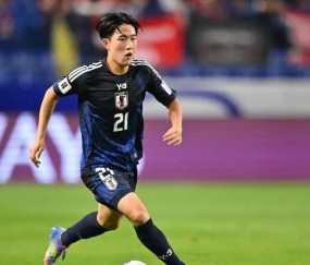 西甲再添日本新星！世体确认佐藤龙之介抵达瓦伦西亚，体检签约流程即刻开启