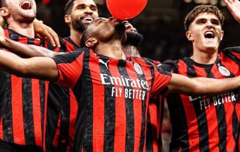3-0完胜莱切！“西门”进球前德甲金靴破荒，AC米兰回归正轨节奏