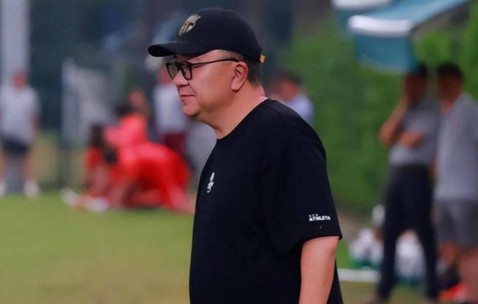 6月16日：董路这次真的不妥协，西甲比利亚雷亚尔提出9000欧元签字费