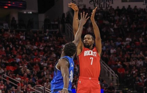 杜兰特21分申京砍26+11 火箭擒独行侠迎4连胜