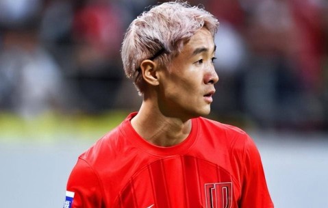 成都蓉城本土新星进军西甲瓦伦西亚，表现出色成为职业球员希望