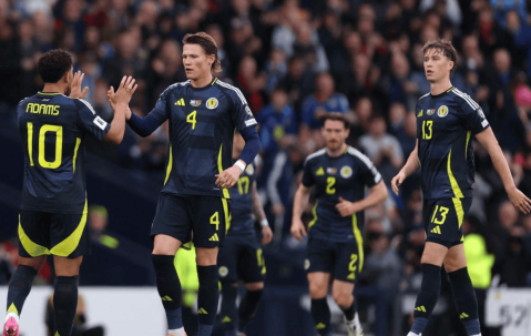 双杀！欧洲劲旅险胜：4场不败+3连胜，曼联旧将破门