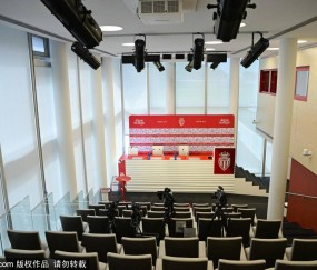 巴萨体能训练危机终结：弗里克与图斯矛盾解冻，库格尔接任成关键