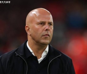 一日英超动向：阿森纳10连胜势不可挡，孙兴慜式进球再现托特纳姆