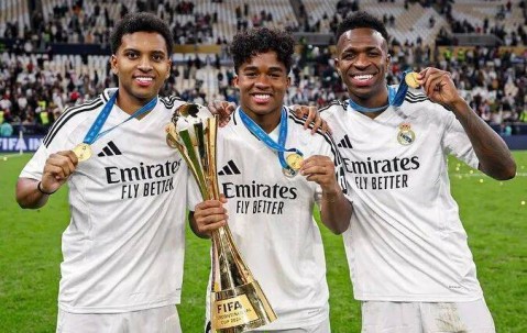 皇马巴西帮面临解散？带头大哥闹离队 二弟三弟沦为替补