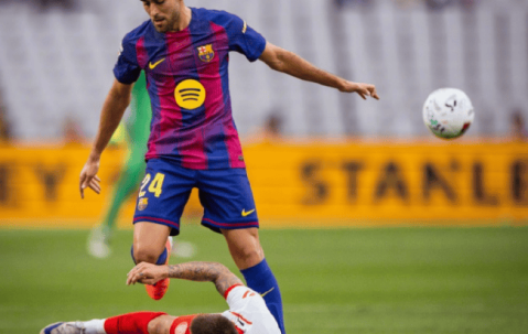 西甲-阿劳霍补时绝杀巴萨2-1吉罗纳豪取三分领跑积分榜