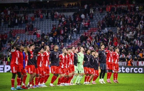 拜仁4-0大胜布鲁日：青春风暴席卷欧冠，莱默尔闪耀卡尔惊艳