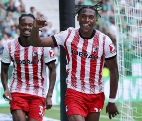 3-0，32岁格里福一传一射，德甲第13掀翻德甲第9，迎来了2连胜