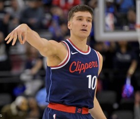 射手空降！博格达诺维奇与火箭签约一年 迎NBA第十赛季