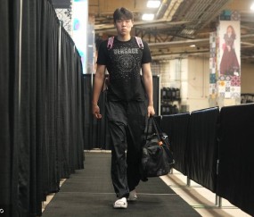 杨瀚森12+9+4马鲁阿奇19+11 赌城夏联开拓者负太阳
