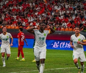 崩盘倒计时！国安夏窗这招真绝：宁用废柴外援硬扛也不给西甲级中卫注册