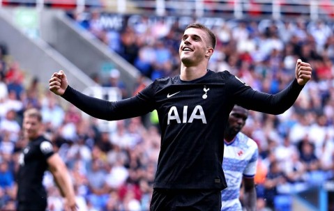 51岁弗兰克执教热刺首秀开门红 新援首秀表现亮眼</title>
        
    <title>51岁弗兰克执教热刺首秀开门红 新援首秀表现亮眼