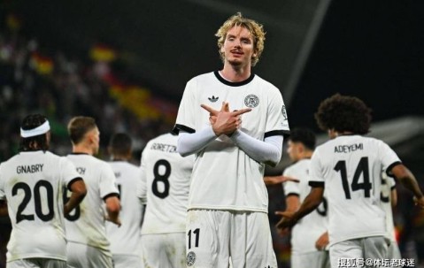 从质疑到认可！5场4球+队史第一人数据，凭名字出圈锋霸为自己证明