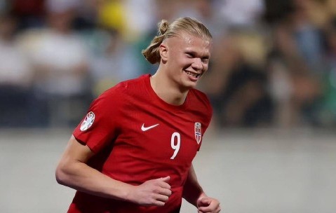 数据之王的悲剧：哈兰德的工业级进球，为何换不来一座金球？