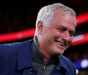 穆里尼奥狂喜！头号目标主动来投！皇马这下有救了