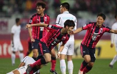 欧罗巴焦点战：尼斯主场誓破罗马铁血防线，穆里尼奥反攻术能否逆袭法甲劲旅？