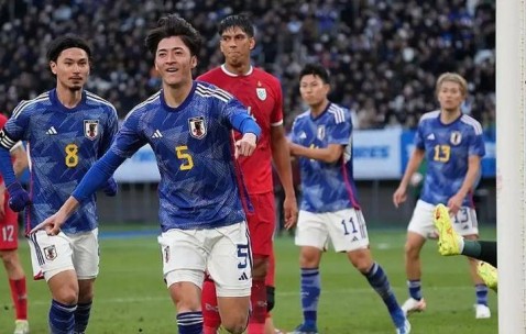 不是王钰栋！18岁小将加盟法甲俱乐部，国足未来八年必回世界杯