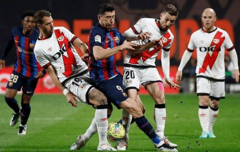 西甲焦点战前瞻：巴萨 VS 赫塔菲，红蓝军团剑指三分